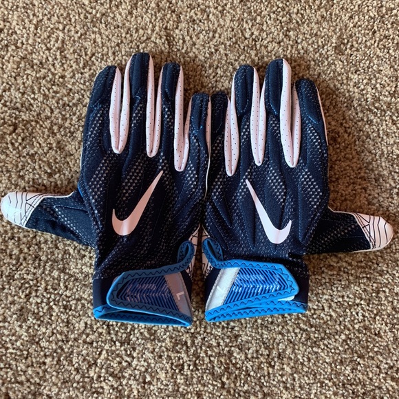 Nike Men’s Football Gloves - Picture 3 of 4
